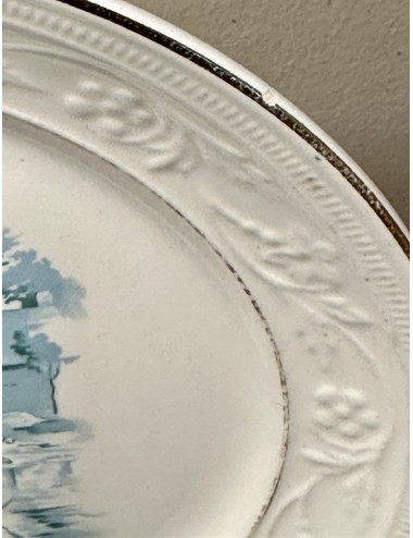 Breakfast plate / Dessert plate / Decorative plate - Petrus Regout - décor 244 in green with image of a woman by the water