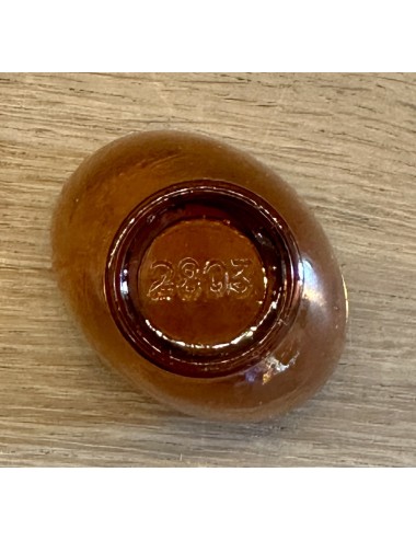 Oogglas - kleiner model - bruin glas met nummer 2803 onderop