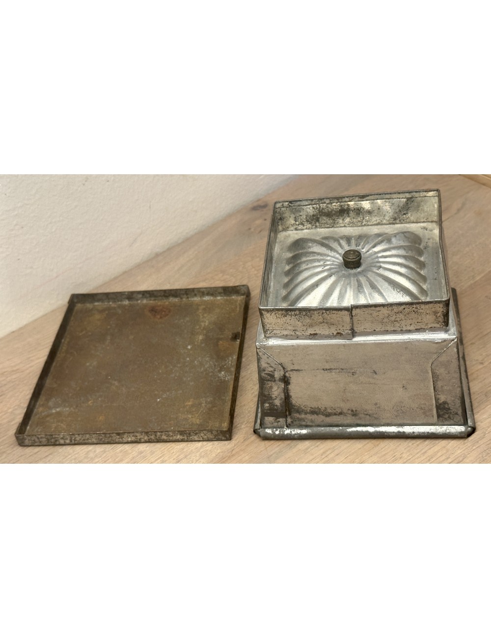 Ice mold - smaller square metal model in 2 parts