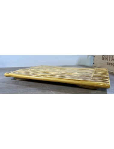 Cheese board / Cutting board - unmarked but probably Boch Frères Keralux - décor TENTATION