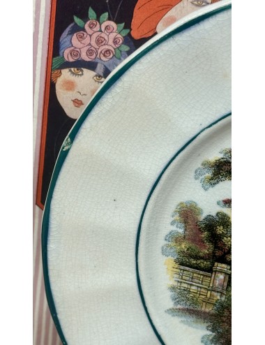 Plate / Decorative plate - Pierre Regout Maastricht - décor COUNTY multicolor/polychrome