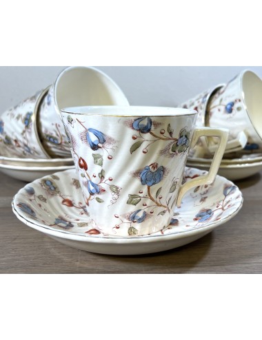 Cup and saucer - large model - Petrus Regout - décor 200 with images of colored flowers and branches