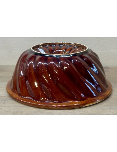Tulbandvorm / Puddingvorm - ongemerkt - uitgevoerd in bruin keramiek