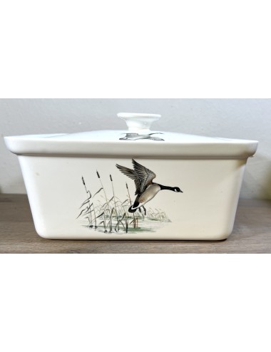 Paté dish - rectangular - with lid - Villeroy & Boch - décor with pheasants and ducks