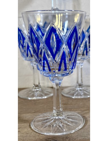 Glas / Wijnglas op voet - groot model - VMC Reims (Verreries Mècaniques Champenoises) - Harlequin in blauw