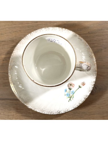 Cup and saucer - small model for mocha / espresso - Societe Ceramique Maestricht - decorated with flowers and gold color