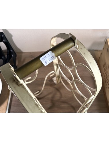 Bottle rack / Bottle stand - suitable for up to 6 (wine) bottles