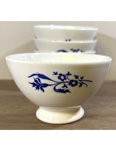 Bowl / Finger bowl - unmarked - décor with blue flowers