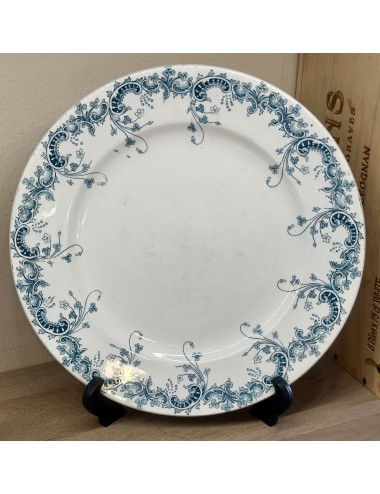 Plate - large round model - Saint Amand Hamage - décor BYZANTIN executed in petrol blue