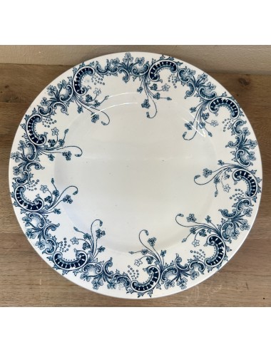 Tazza / Presentation dish - Saint Amand Hamage - décor BYZANTIN executed in petrol blue