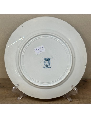 Breakfast plate / Dessert plate - Saint Amand Hamage - décor BYZANTIN executed in petrol blue