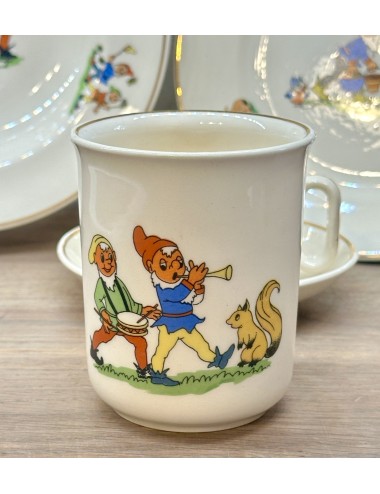 Breakfast set / Dinner set - 5 piece children's dinner set - unmarked but very likely Petrus Regout - décor with gnomes