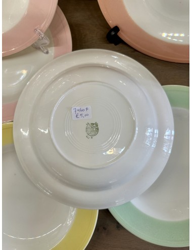 Deep plate / Soup plate / Pasta plate - Boch - décor with a light blue pastel rim