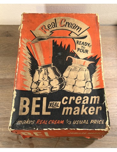 Cream Maker / Clotted Cream Maker - Royston (Bel) Jubilee Model - geel bakelieten bovenstuk