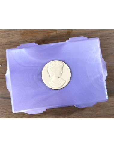 Box of original soaps - vintage early plastic - cream cameè with woman's head in lilac colour