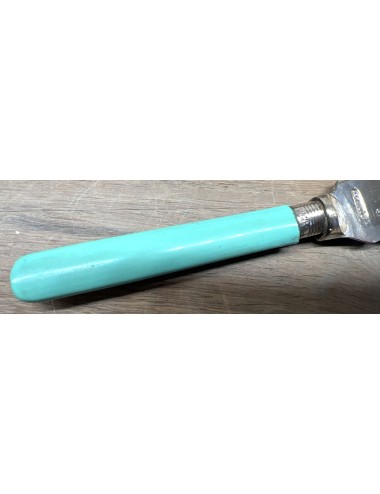 Cakemes / Cake Knife - Sheffield - Electro Plated Nickel Silver (EPNS) - heft uitgevoerd in appelblauw/zeegroen kleur