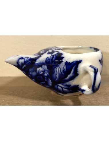 Sick Barge / Invalid Feeding Cup - unmarked - décor with flowing blue flowers