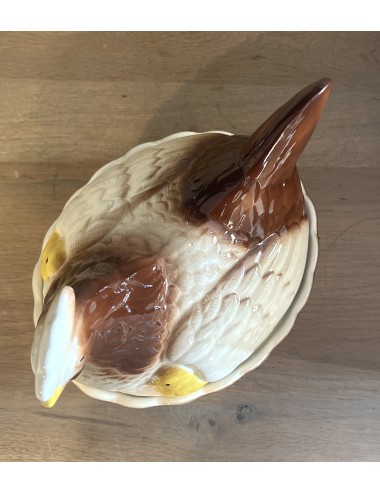 Egg Hen / Egg dish - unmarked - made in cream/brown/yellow ceramic with a chick