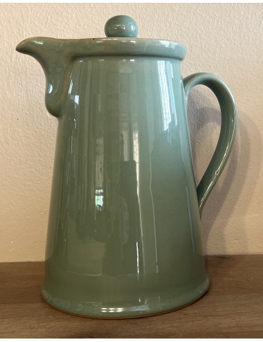 Coffee pot - sturdy large model - Denby Stoneware - executed in colour Manor Green