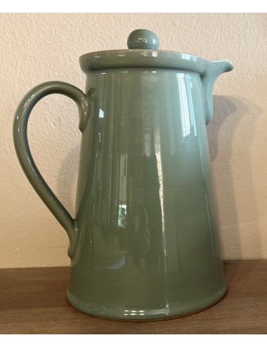 Coffee pot - sturdy large model - Denby Stoneware - executed in colour Manor Green