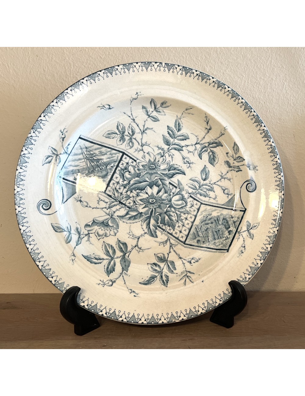 Plate / Bowl - large model - E.B. & J.E.L. Burslem - décor ETRURIA executed in petrol