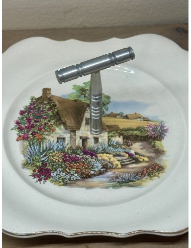 Biscuit dish / Presentation dish - Sandland Ware / Staffordshire England - décor with image of a cottage