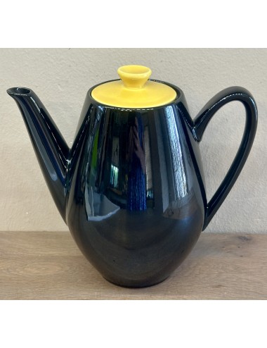 Coffee pot / teapot - Villeroy & Boch - finished in black with yellow coloured lid