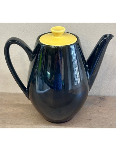 Coffee pot / teapot - Villeroy & Boch - finished in black with yellow coloured lid