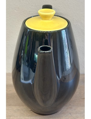 Coffee pot / teapot - Villeroy & Boch - finished in black with yellow coloured lid