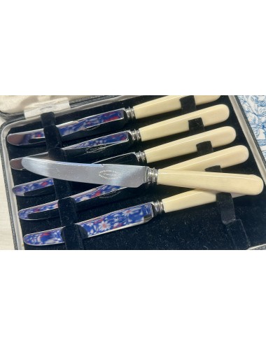 Fruit knives / Butter knives - 6-piece set - in black box