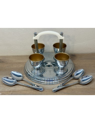 Egg rack / Egg holder - made in chrome with early plastic handle