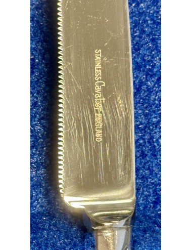 Cake Knife - Cavalier Plate, made in England (Sheffield) - handle silver-plated