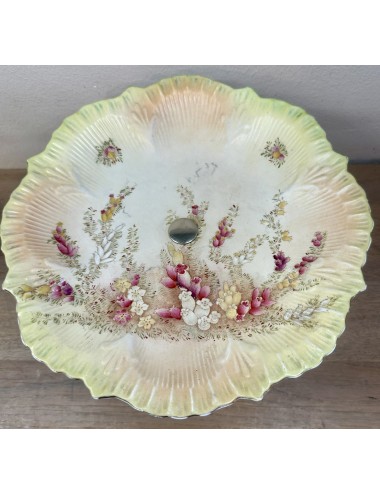 Presentation dish / Biscuit dish - W&R (Wiltshaw&Robinson) - matt décor of flowers and gold colour rim