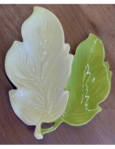 Bonbon dish / Biscuit dish - Carlton Ware - executed in two colours, half green, half cream