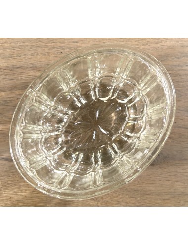 Pudding Mould / Jello-Mould - oval glass model with smooth rim