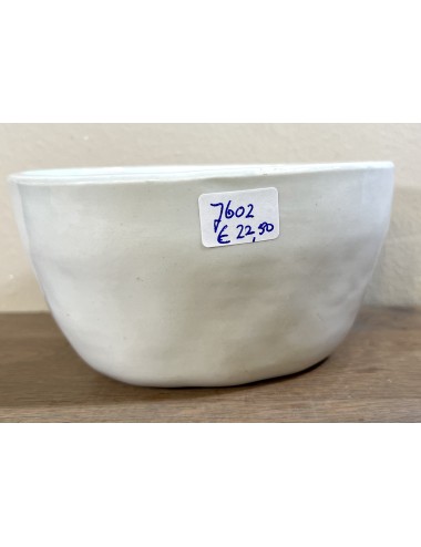 Pudding mould - large white porcelain model with angular motif incorporated in bottom