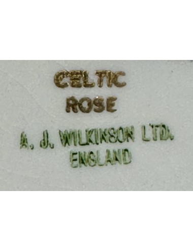 Koekschaal / Koekjesschaal - A.J. Wilkinson Ltd. - décor CELTIC ROSE met goudkleurige bloemetjes achtergrond