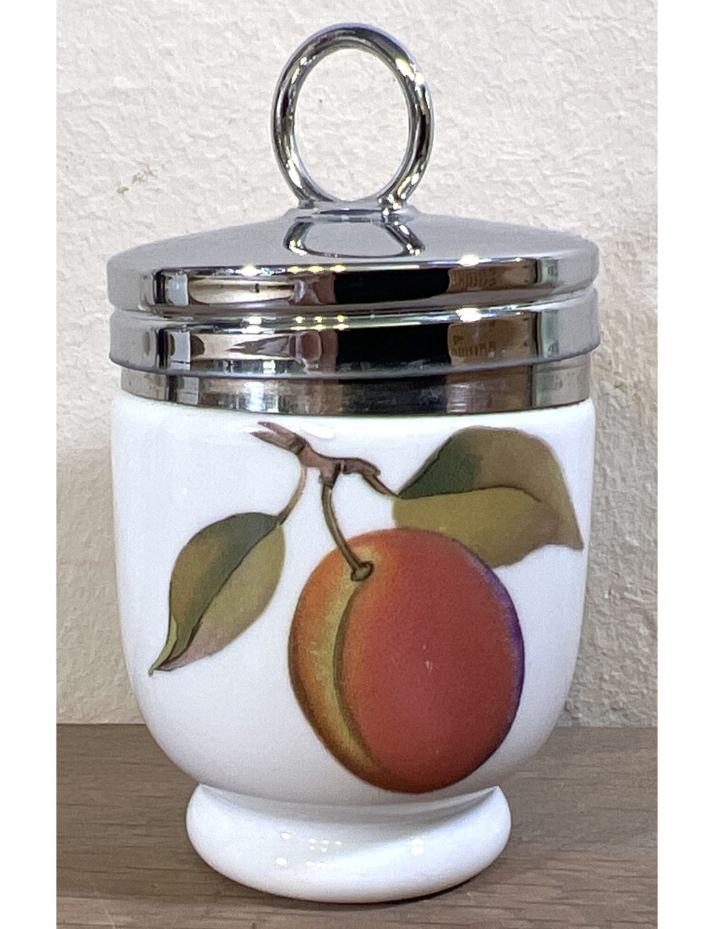 Egg-Coddler - Royal Worcester - décor EVESHAM met décor van pruim en bramen